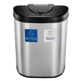 INSIGNIA 18 Gal Automatic Trashcan Double