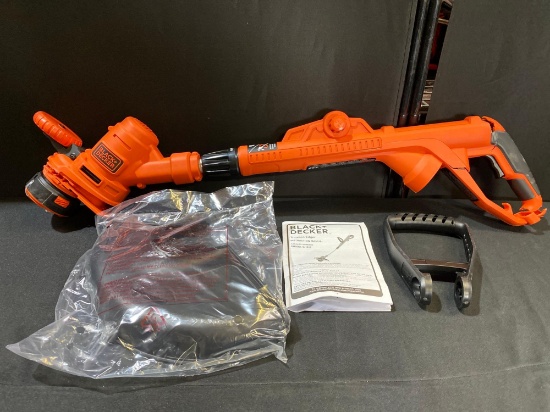 BLACK + DECKER CORDED 14 in. STRING TRIMMER/EDGE