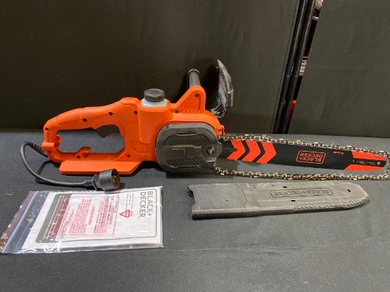 BLACK + DECKER CORDED 14 in. Chainsaw