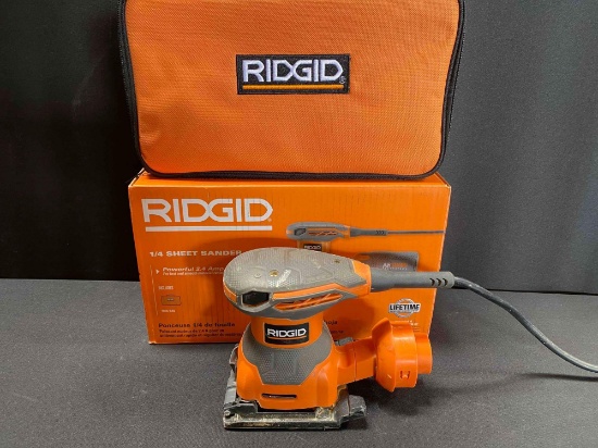 RIDGID 1/4 Sheet Sander