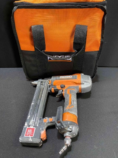 RIDGID Pneumatic 18-Gauge 1-1/2 in. Finish Stapler