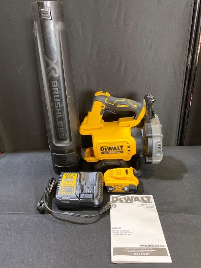 DEWALT 20V MAX BRUSHLESS XR 5 Ah HANDHELD AXIAL BLOWER