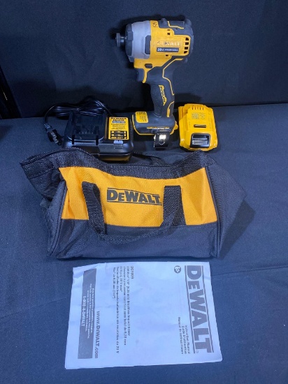 DeWALT 20V MAX BRUSHLESS 1/4? (6.35 mm) IMPACT DRIVER KIT