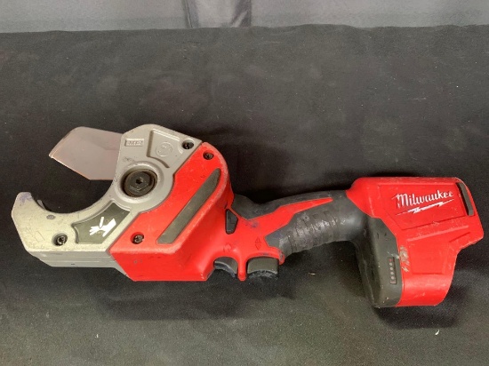 Milwaukee Plastic Pipe Shear