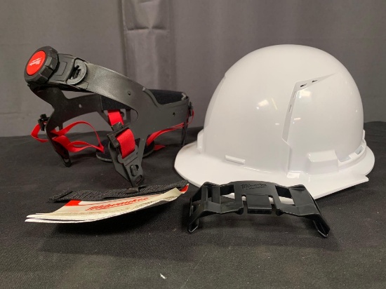 Milwaukee Front Brim Hard Hat