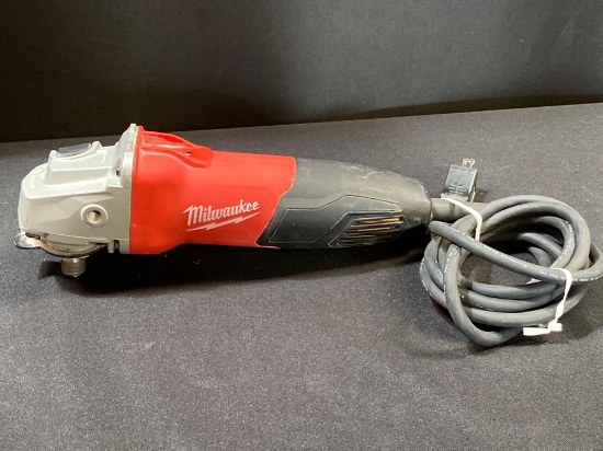 milwaukee 4 1/2 GRINDER
