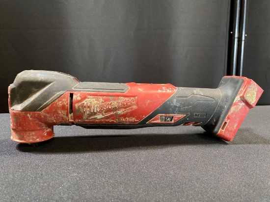 Milwaukee Oscillating Multi-Tool