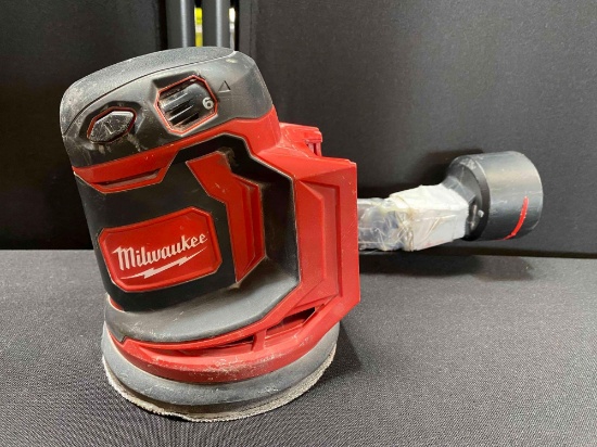 Milwaukee 5? Random Orbit Sander (Tool-Only)