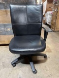 Turnstone Jacket By Steelcase Black Leather Desk Conference Office Chair
