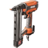 RIDGID 1-1/2 in. Finish Stapler