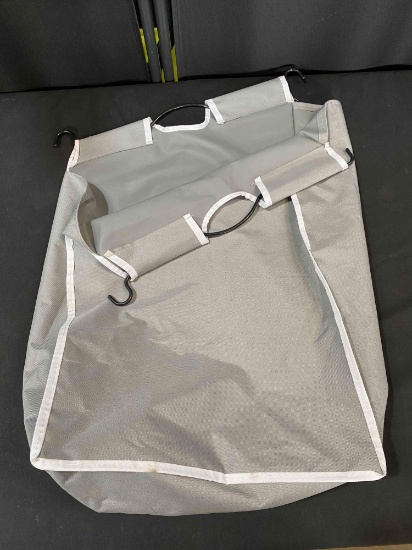 laundry basket