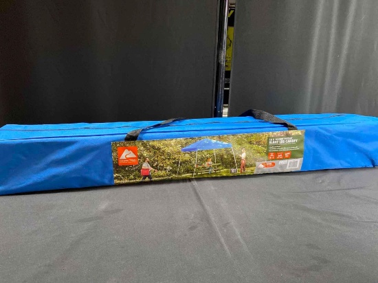 OZARK TRAIL OUTDOOR EQUIPMENT 10 X 10-FOOT INSTANT SLANT LEG CANOPY (broken parts and incomplete)