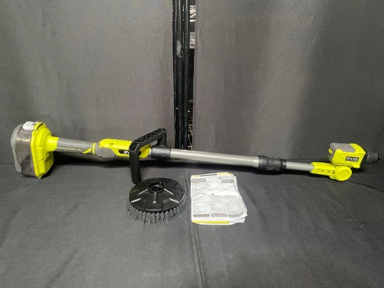RYOBI ONE 18V Telesscoping Power Scrubber