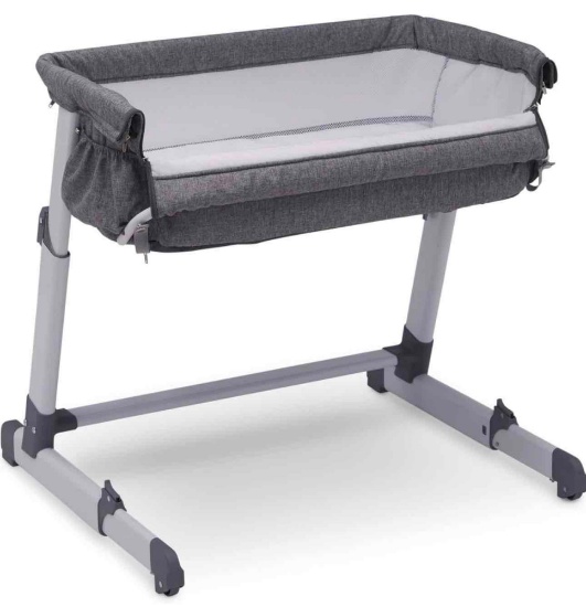 Delta Children Simmons Kids Dream Bedside Bassinet