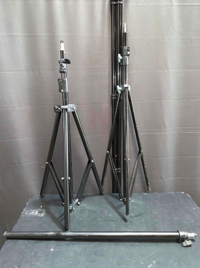 Tripods Stands