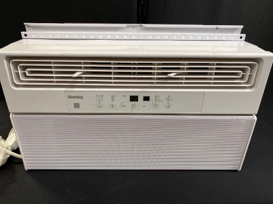 Danby Room Air Conditioner Climatiseur De Piece