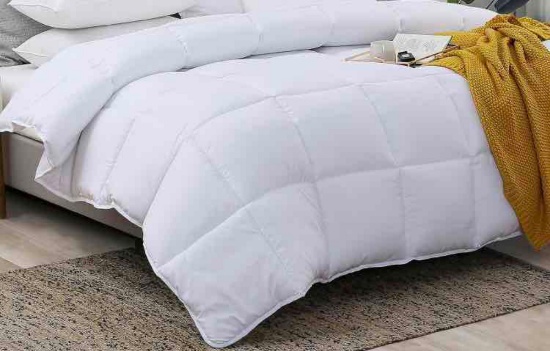 L LOVSOUL Duvet Insert Queen Comforter for Queen Size Bed