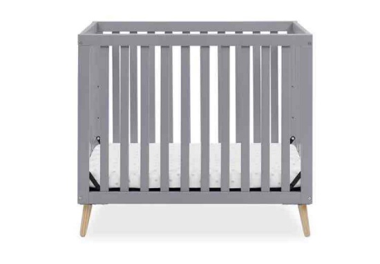 Delta Children Essex Convertible Mini Baby Crib with 2.75-Inch Mattress