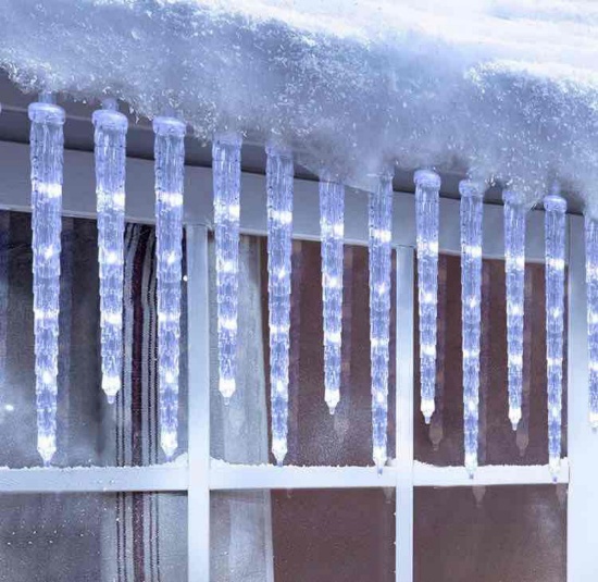 20 ct Cascading Icicle Lights