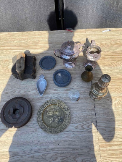 Lot of vintage items