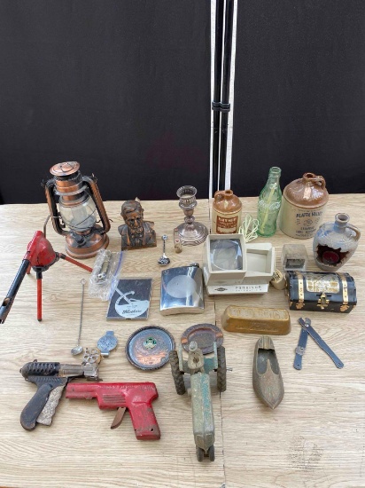 Lot of Vintage Collectables