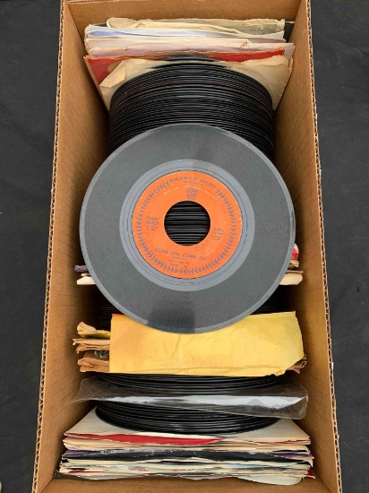 Lot of vintage vinyl records