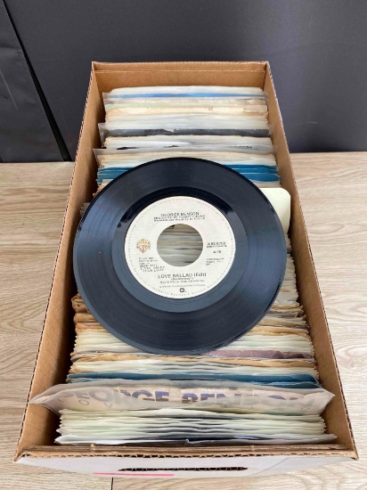 Lot of vintage vinyl records