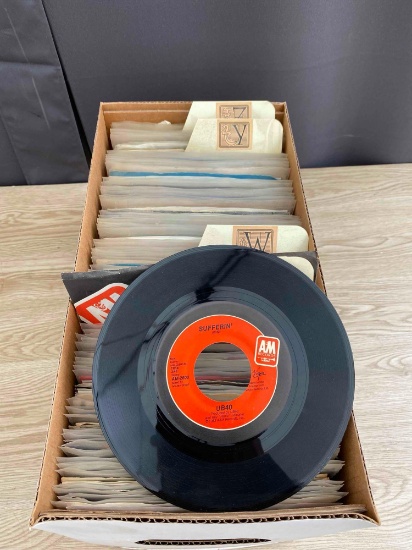 Lot of vintage vinyl records