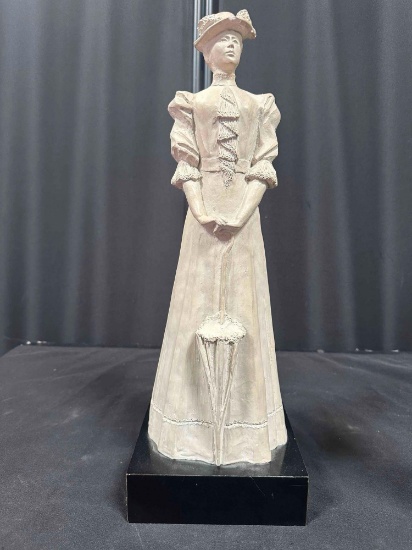 Austin Productions Victorian 1981 Rare 19 in Statue Figure