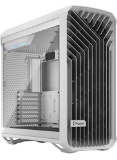 Fractal Design Torrent Black - Light tint tempered glass side panel