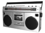 ION BOOMBOX DELUXE AM/ FM RADIO CASSETTE RECORDER DIGITAL CONVERTER