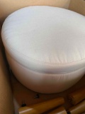 Costway Round Stool 17?