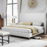 Belo Upholstered Platform Bed King Size
