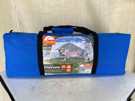 Ozark Trails- ScreenHouse 13X9 WF-30984S