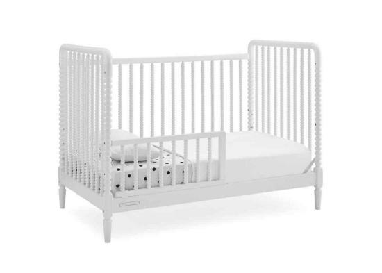 Delta Children Saint 4-in-1 Convertible Crib
