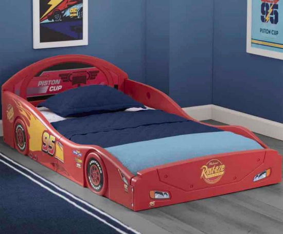 Cars Lightning McQueen Plastic Sleep and Play Toddler Bed