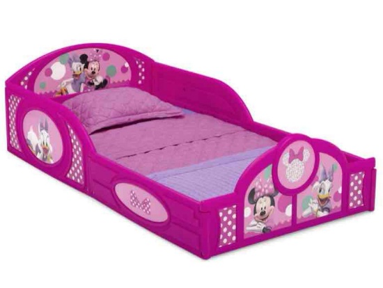 Minnie Mouse Plastic Sleep and Play Toddler Bed