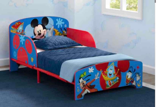 Delta Children Mickey Mouse Wood & Metal Toddler Bed
