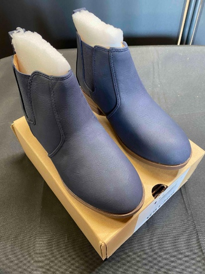 Coutgo Unisex-Child Kids Chelsea Ankle Boots Chunky Low Heel Elastic Slip On Cute Dress Booties