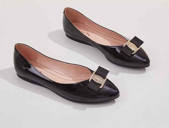 Women's No Heeled Pointed Toe Leisure Pull-On Concise Relax Patent Leather Bridals Pumps Size 5 1/2