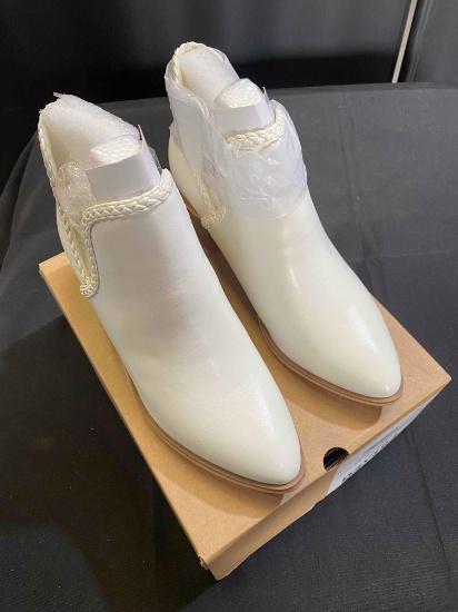 Womens Cutout Ankle Boots Pointed Toe Slip On Chunky Low Heel Booties Fall Winter Casual Suede Shoes