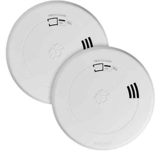 First Alert 2-IN-1 SMOKE & CARBON MONOXIDE ALARMS