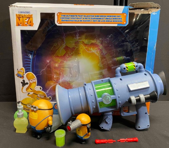 ILLUMINATION'S DESPICABLE ME4 THE ULTIMATE FART BLASTER AND MEGA MINIONS SET