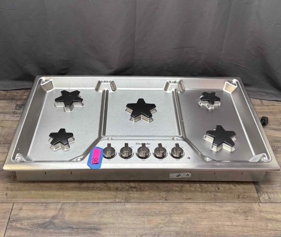 Thermador Gas Cooktop