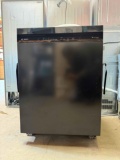 Bosch 100 Series Plus 24-in Front Control Smart Built-In Dishwasher (Black), 48-dBA Very Quiet Sound