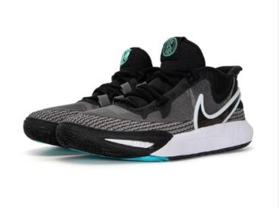 New in box. Nike US5Y Shoe DJ8076-001, Kyrie 8 GO, Black White Youth 5y