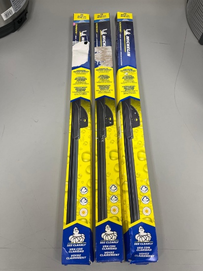 QTY 3 of 19 inch Michelin guardian plus wiper blades