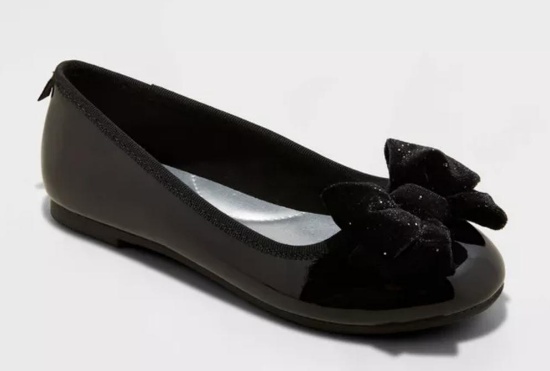 Kids' Ashlyn Ballet Flats Size US 4- Cat & Jack