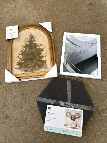 Picture Frames and Wall art