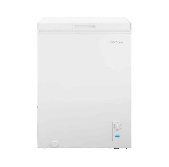 Insignia - 5.0 Cu. Ft. Garage Ready-Chest Freezer - White NS-CZ50WH0